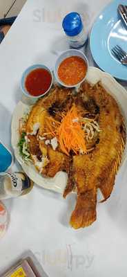 แม่สายทอง ข้าวเหนียวมะม่วง