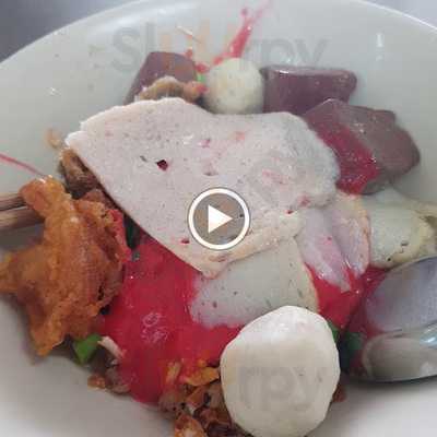 ก๋วยเตี๋ยวบ้านบึงซอย 12