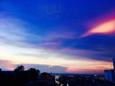 Sunset Lounge Rooftop Bar Pattaya