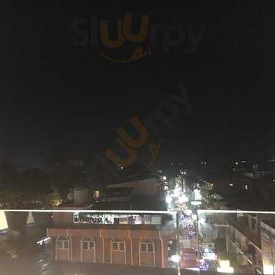 Sunset Lounge Rooftop Bar Pattaya