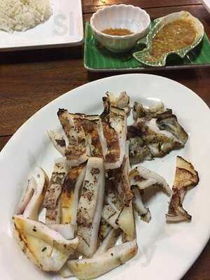 ร้านอาหาร บ้านมณีซีฟู้ด