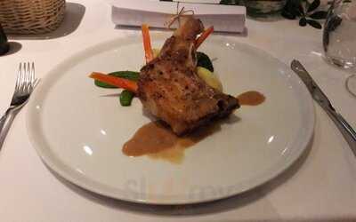 มอลเทน เรสเตอรองท์ - เมอร์เคียว พัทยา โอเชี่ยน รีสอร์ท