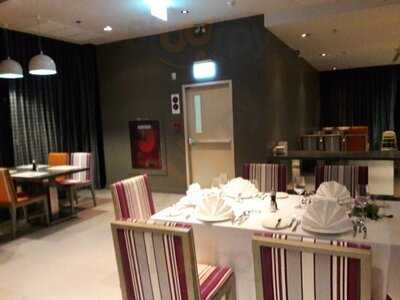 มอลเทน เรสเตอรองท์ - เมอร์เคียว พัทยา โอเชี่ยน รีสอร์ท