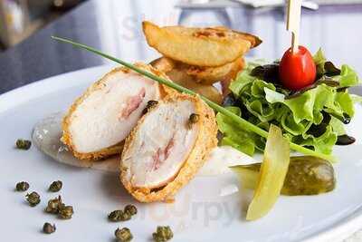 มอลเทน เรสเตอรองท์ - เมอร์เคียว พัทยา โอเชี่ยน รีสอร์ท