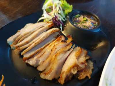 เบิกบาน