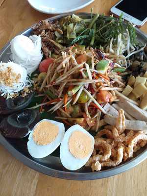 ตำหลาย สาขา บางแสน