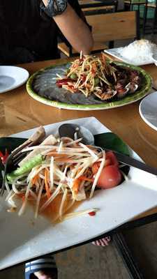 ตำหลาย สาขา บางแสน