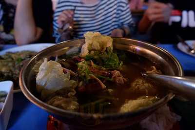 ร้านอาหาร สโมสรเรือใบ