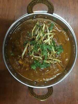 Dawat Halal Restaurant