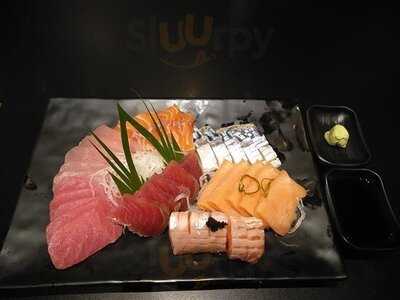 ซึนามิ ซูชิบุฟเฟต์