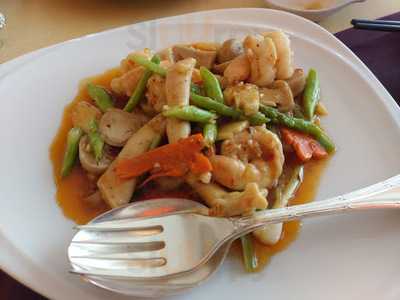 ห้องอาหารเดอะเบย์ อินเตอร์เนชั่นแนล สกิวเวอร์ส