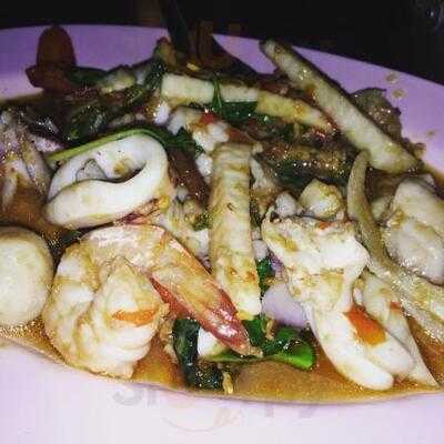 ร้านอาหาร ทิพย์ประมง