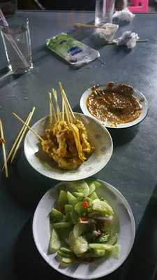 ร้านอาหาร อพอลโล