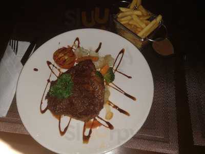 ร้าน บัวขาวบาร์เบียร์