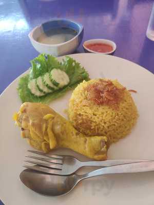 ร้านอาหาร สีฟ้า