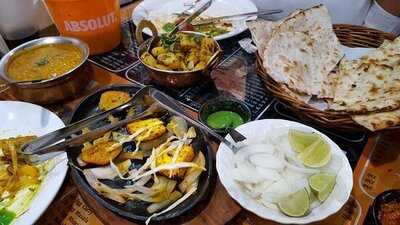 Kohinoor Indian Restaurant