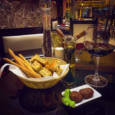 ร้านอาหารอิตาเลี่ยน ปันปัน