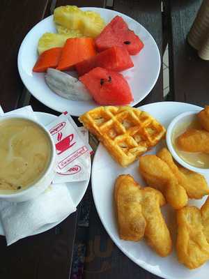 ห้องอาหาร บ้านน้ำเมา