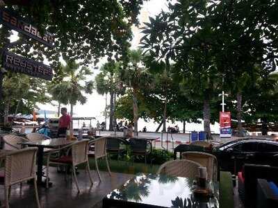 Red Steps Restaurant