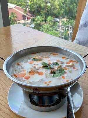 อาหารทะเล เสวย - เทอมินอล 21 พัทยา