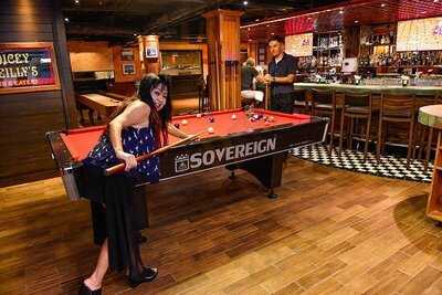 Dicey Reilly's Bar & Restaurant