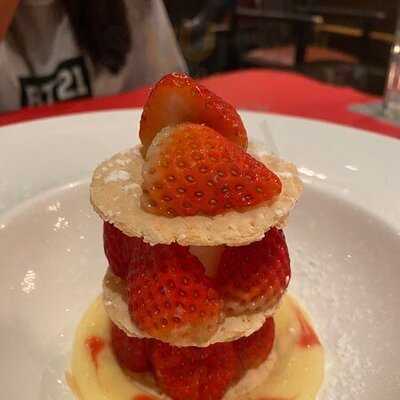 ร้านอาหาร เลเฟรม พัทยา