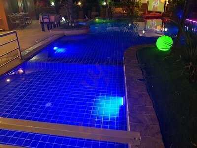 เดอะพูล ออฟ สยาม