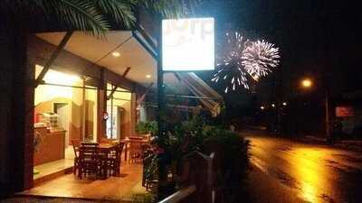 Cotto Pizza & Pasta Italian Diner