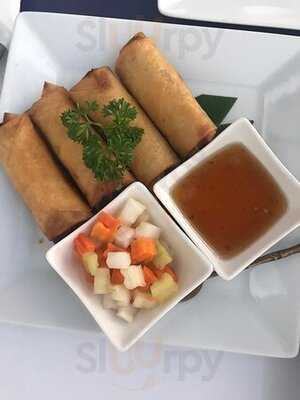 ไซแอมมิส คุยซีน เรสเตอรองท์