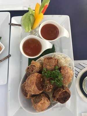 ไซแอมมิส คุยซีน เรสเตอรองท์