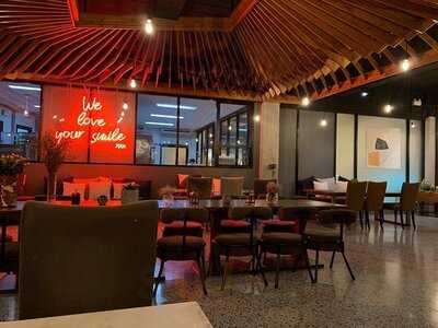 Pink Salmon Eatery & Bar