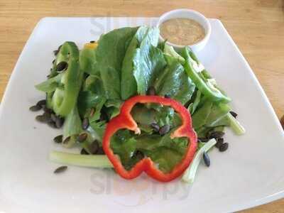 เดอะ วูดเดน บ็อกซ์ พัทยา