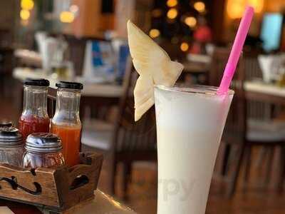 Silverlake Wine & Grill