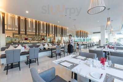 ห้องอาหาร ดิ ออร์ชาร์ด บางปะกง