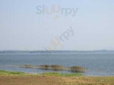 ร้านอาหาร ครัวเจ๊อ่วย