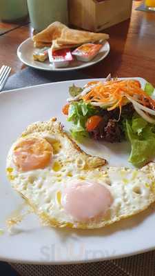 ร้านอาหารหนองบัวซีฟู้ด