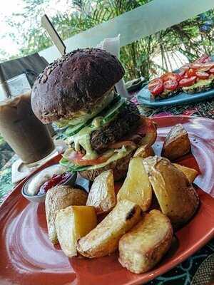 เอเวอร์โฟลว์