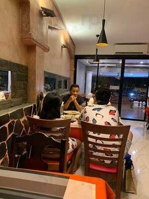 S.p.q.r. Italian Restaurant