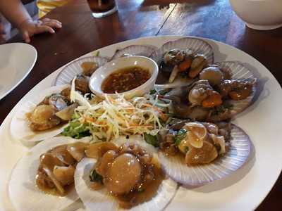 ร้านอาหาร เจ๊อิ๋วซีฟู้ด