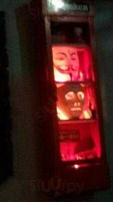 ร้านอาหาร จามจุรี