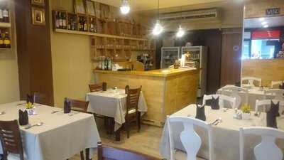 ไวน์ เลิฟเวอร์ส