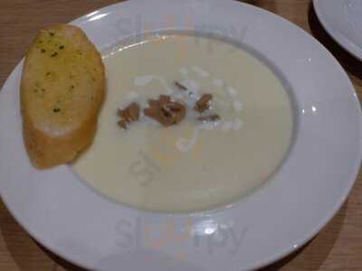 Cafe 35 - Central Marina