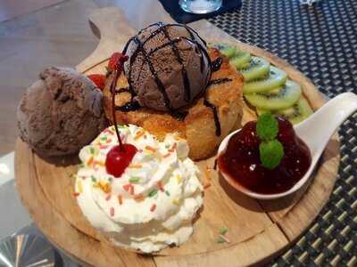 คริสลิช'เชส