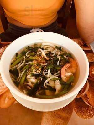 Two Phum Puy Restaurant