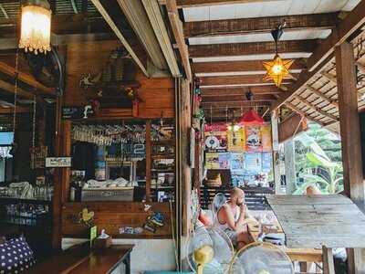 คาเฟ่เดลซันชายน์