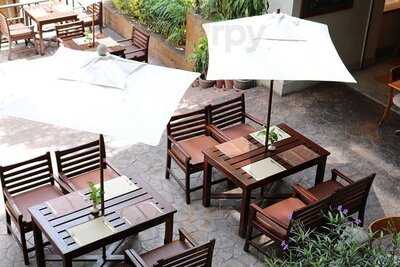 ออล เดย์ คาเฟ่