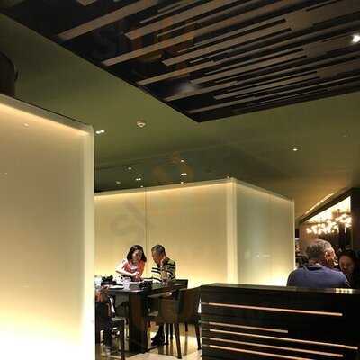 สึ แจแปนนิส เรสเตอรองท์ เจดับบลิว แมริออท แบงคอก