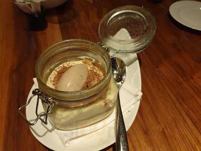 โปโมโดโร เรสเตอรองท์ ซอย 11