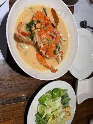 แหลมเจริญซีฟู้ด สาขา เซนทรัลเวิร์ลด์