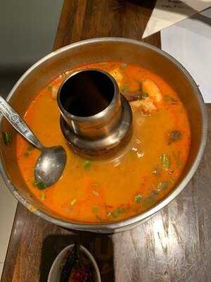 แหลมเจริญซีฟู้ด สาขา เซนทรัลเวิร์ลด์